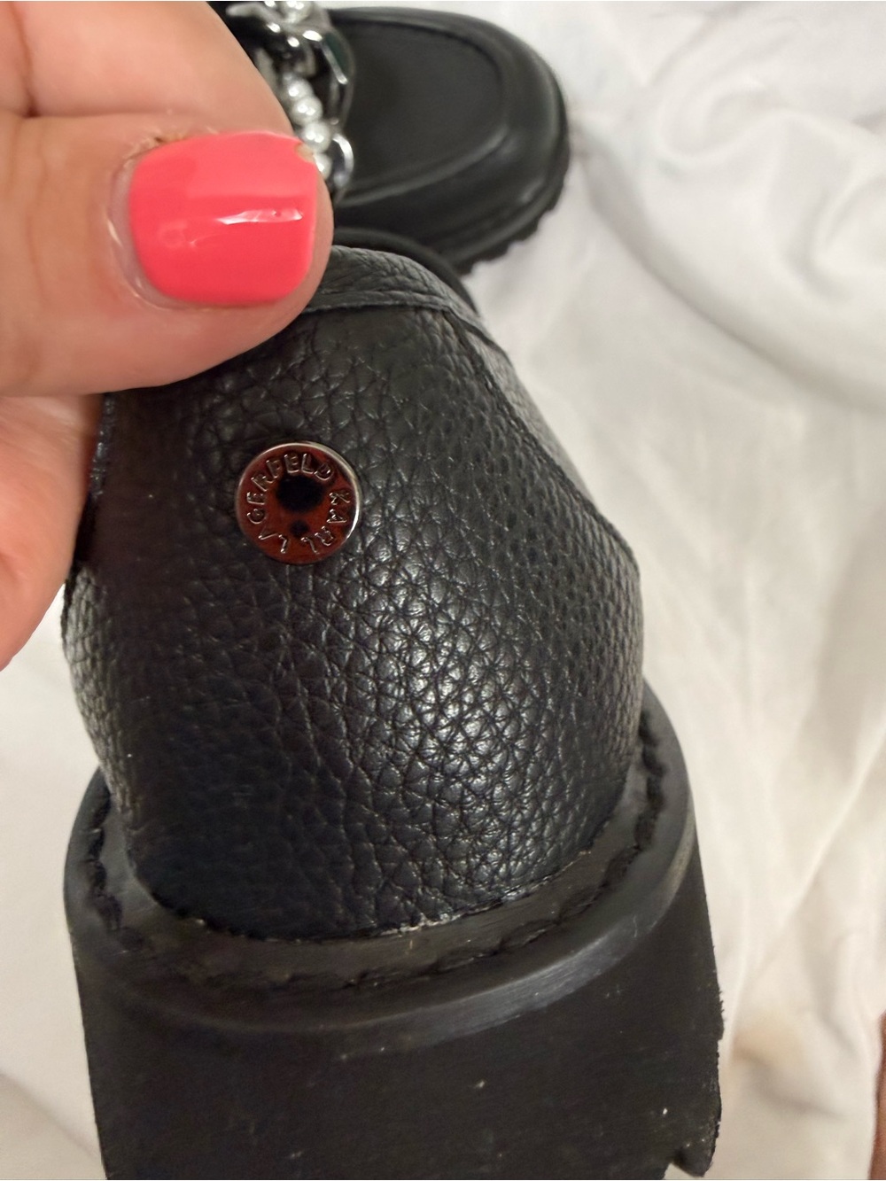 Karl Lagerfeld Black Leather lug Loafers with Chain & Pearl Trim size 8.5 - Picture 7 of 10
